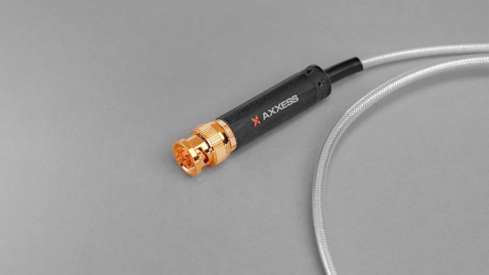Axxess_Cable_BNC_connector