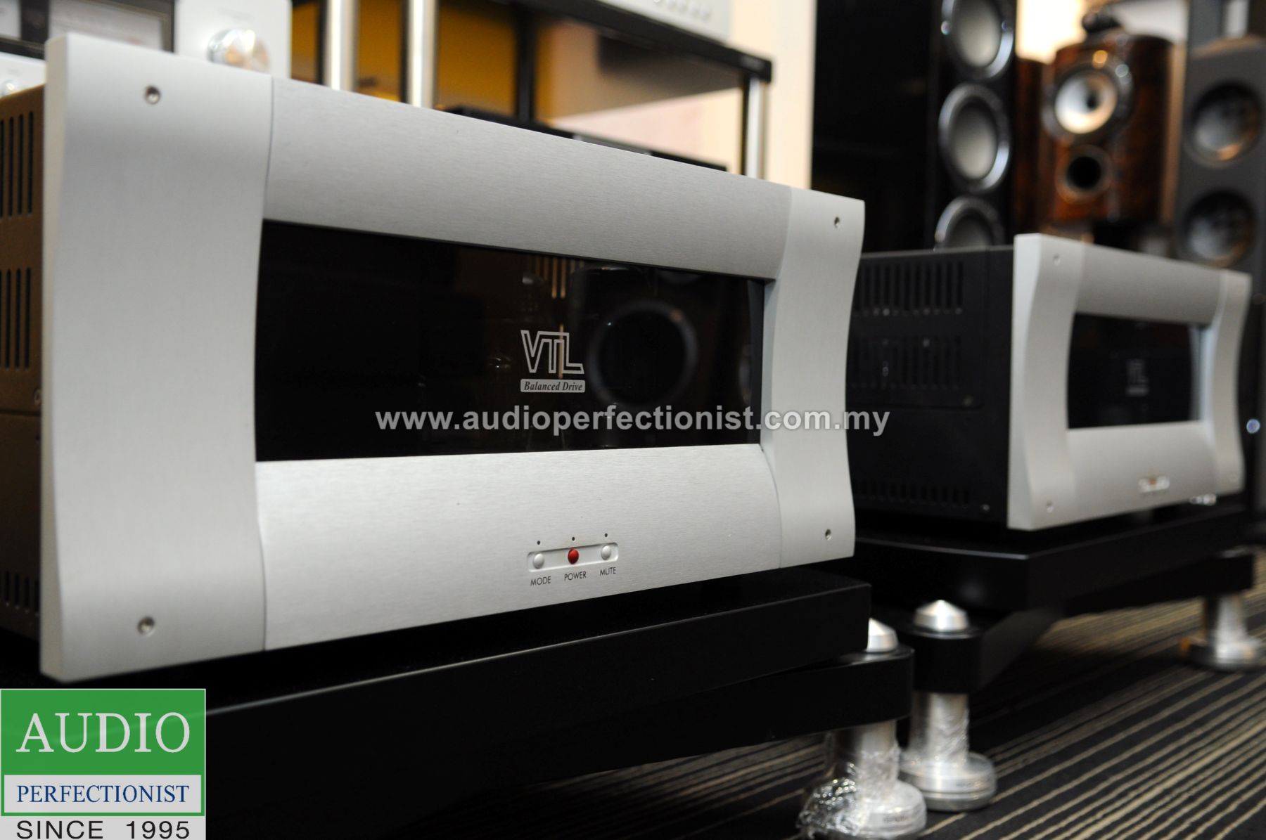 VTL MB450 series iii mono power amplifier - Image 2