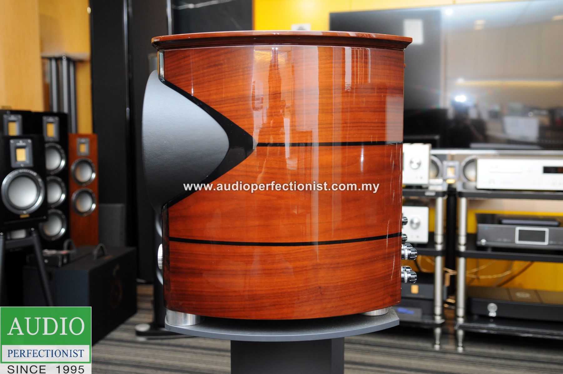 Fyne Audio F1-8 loudspeaker - Image 8